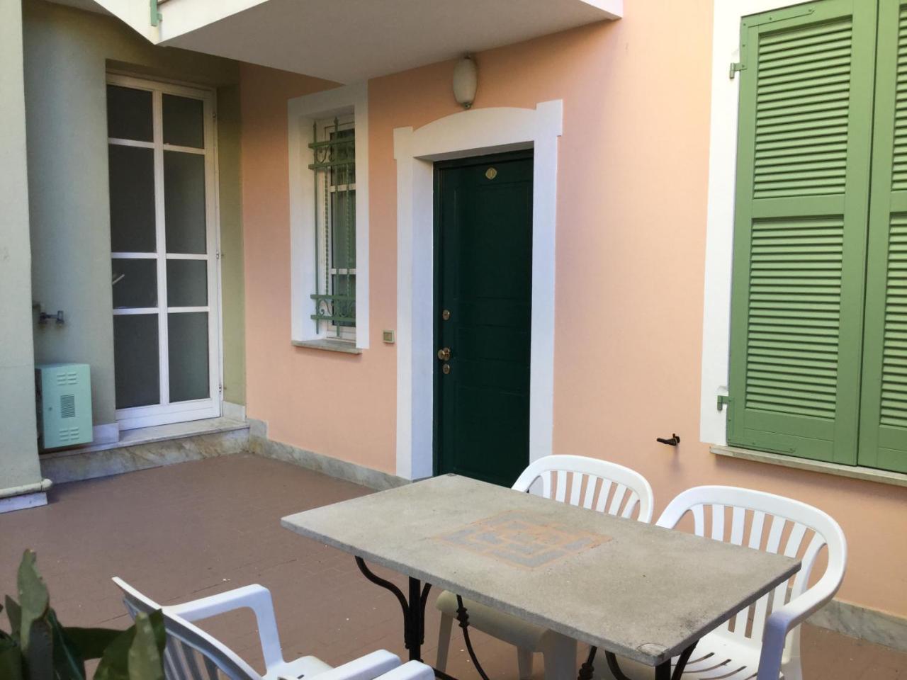 La Villetta Appartamenti Per Vacanze Finale Ligure Eksteriør bilde