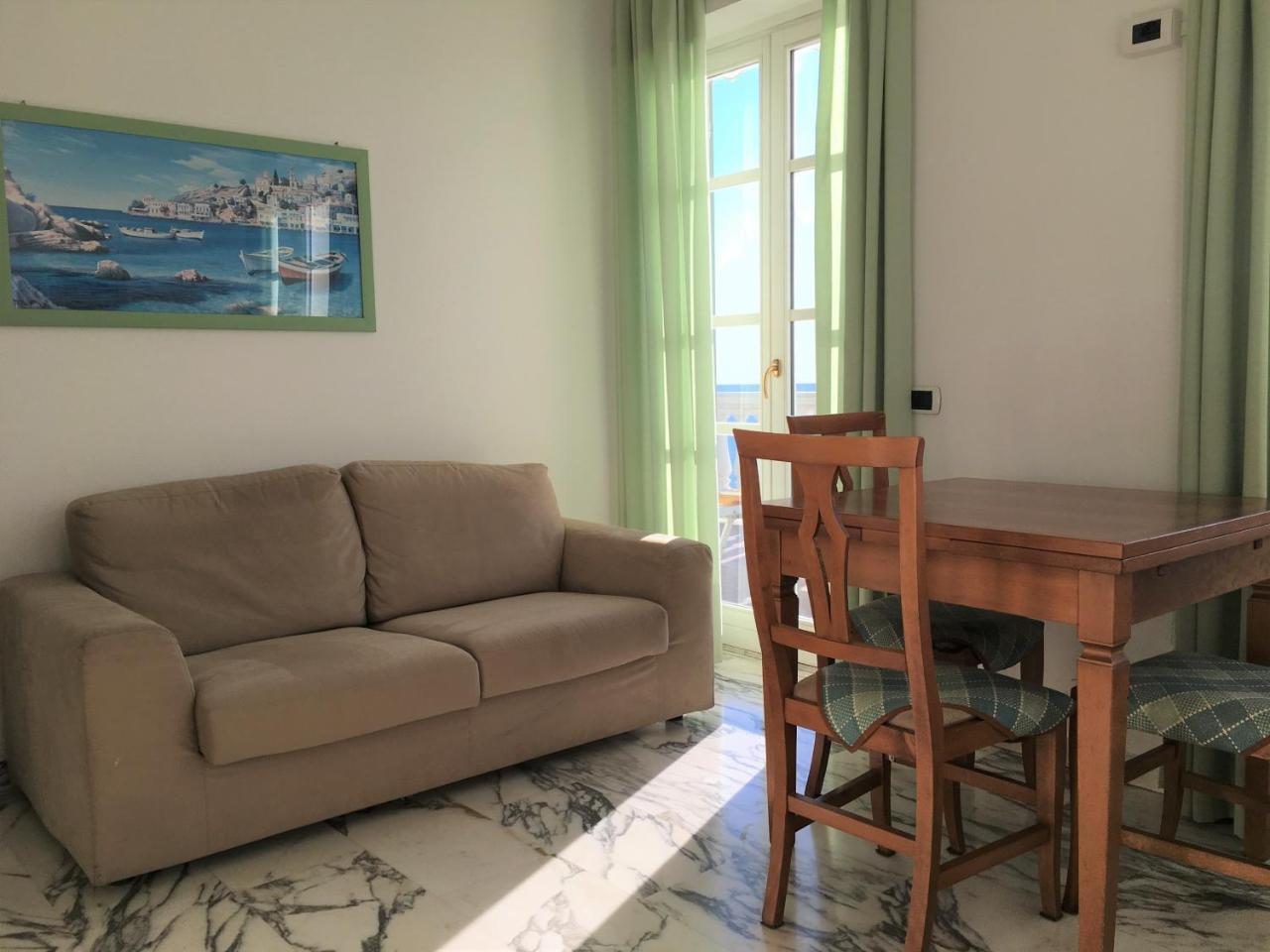 La Villetta Appartamenti Per Vacanze Finale Ligure Eksteriør bilde