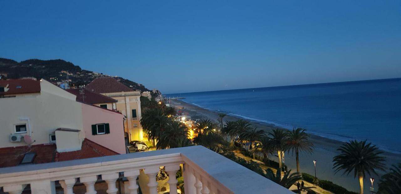 La Villetta Appartamenti Per Vacanze Finale Ligure Eksteriør bilde